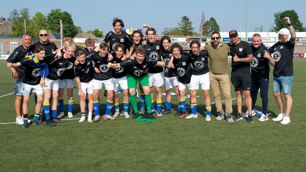 berghemsportjo17kampioen03