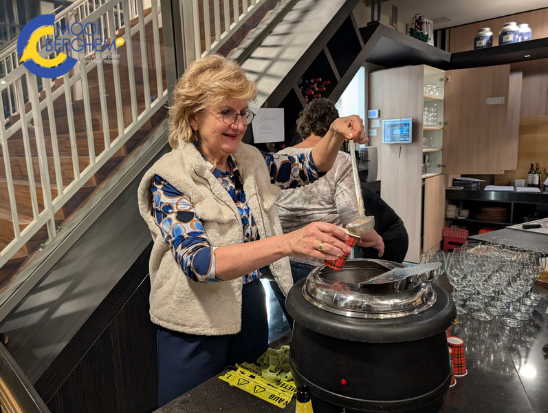 PXL 20251207 184818414.MP